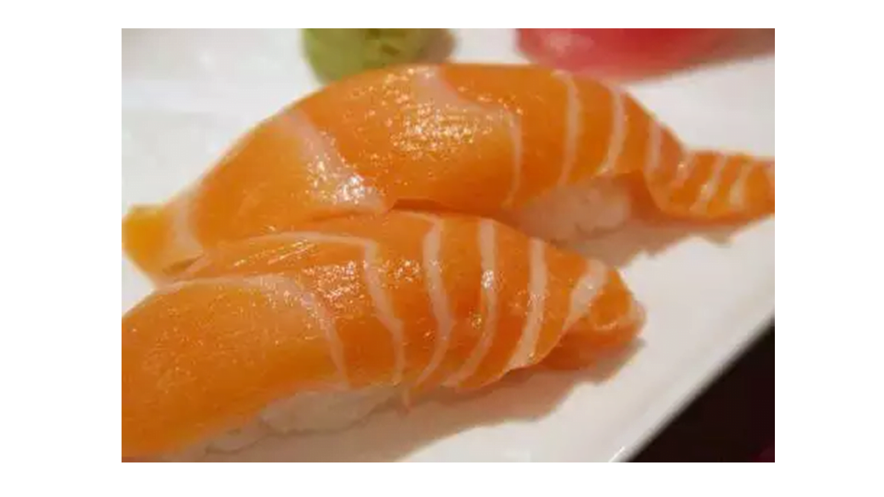 Receita de salm&atilde;o nigiri com o Thermomix