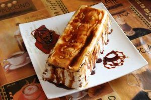 Bolo de Biscoito e queijo Filadélfia com thermomix