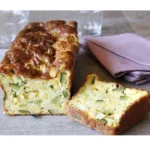 Bolo de abobrinha e queijo chedar com thermomix