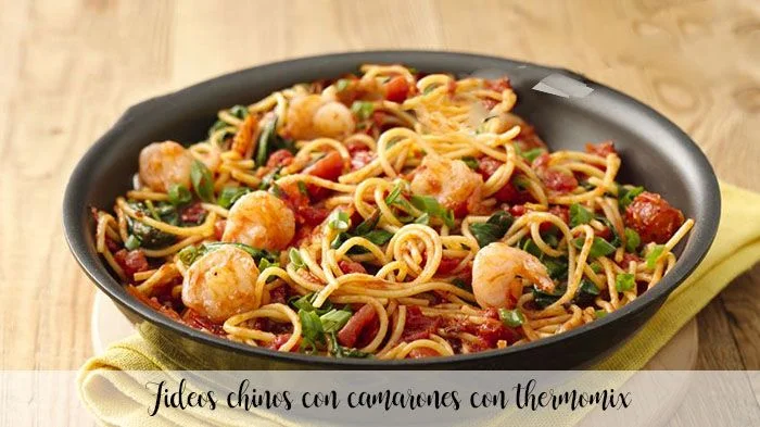 Macarrão chinês com camarão com thermomix