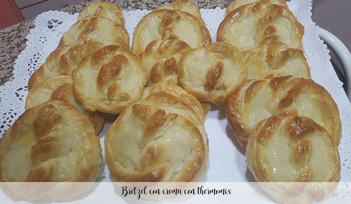 Bretzel com creme com thermomix