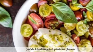 Salada de tomate com pesto de pistache com Thermomix